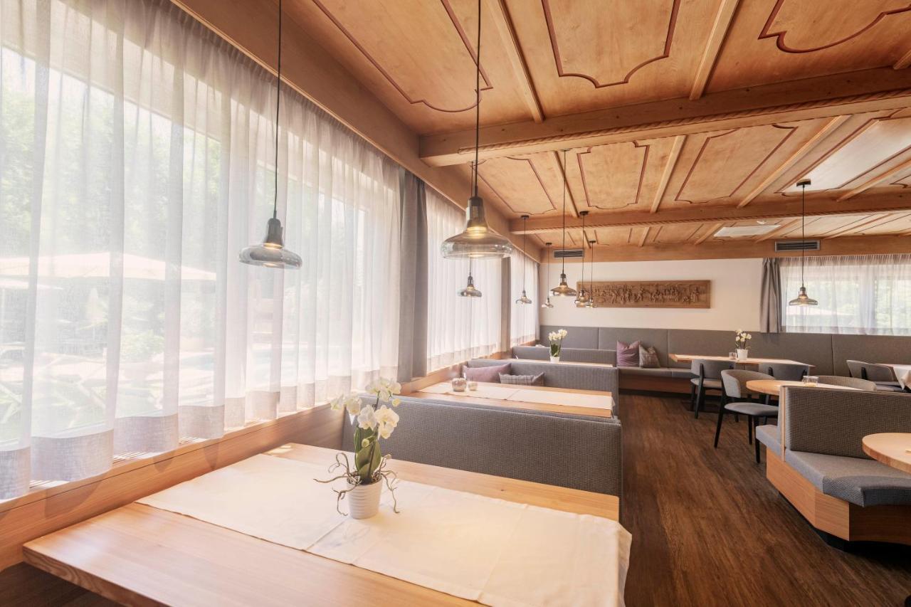 Wanderhotel Teiserhof Funes  Εξωτερικό φωτογραφία