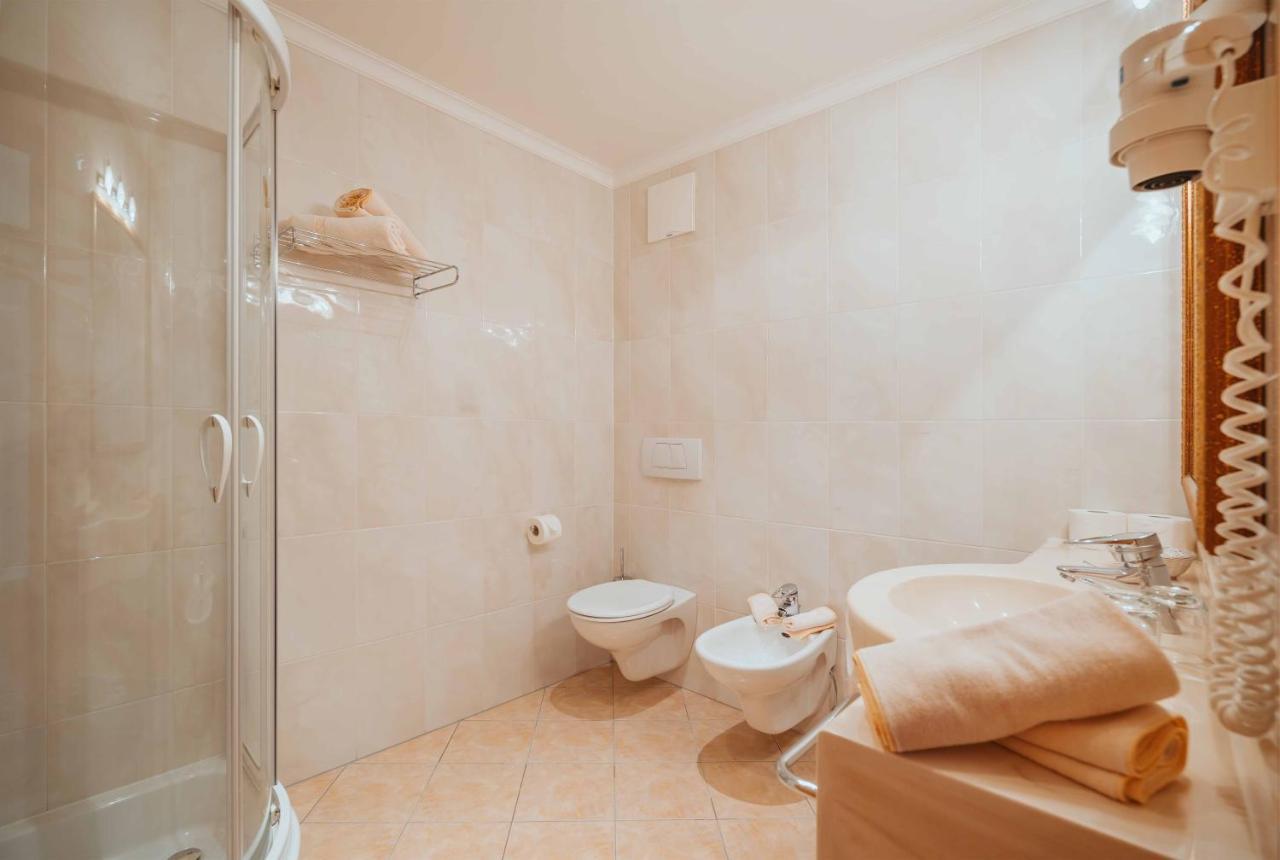 Wanderhotel Teiserhof Funes  Εξωτερικό φωτογραφία