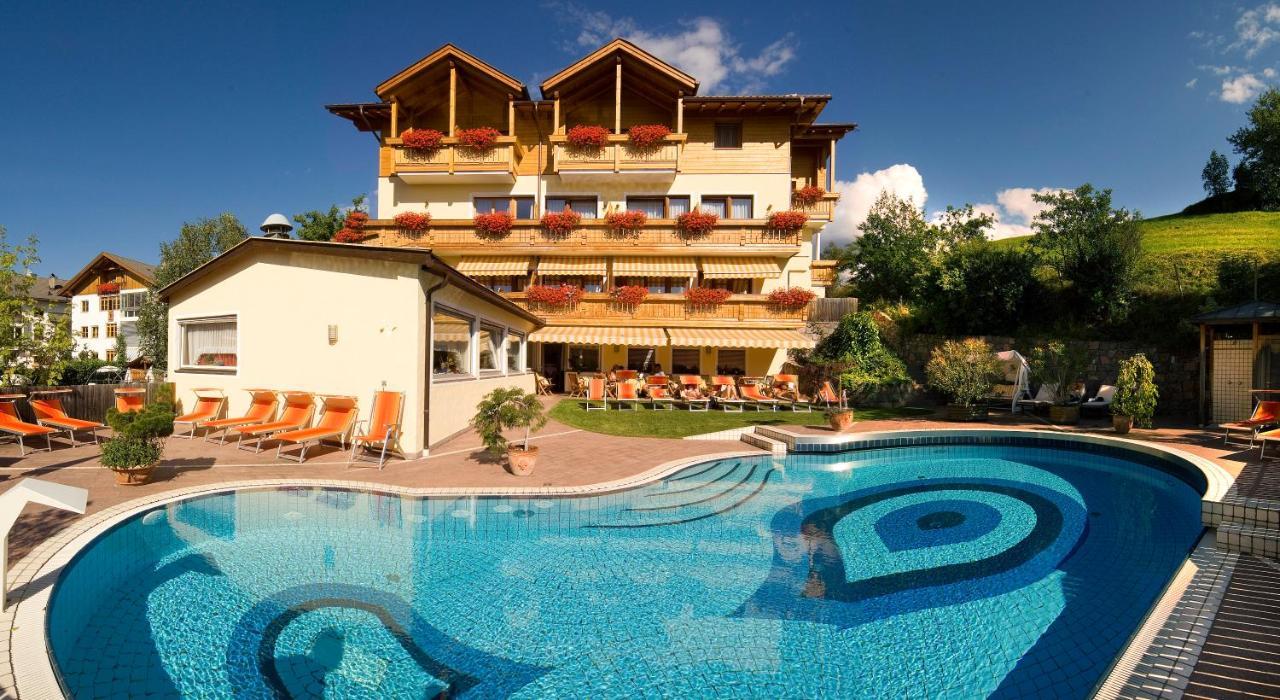 Wanderhotel Teiserhof Funes  Εξωτερικό φωτογραφία